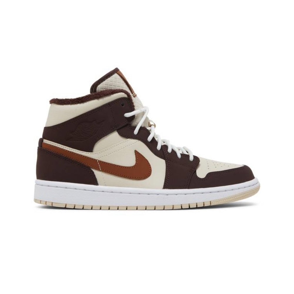 Air Jordan 1 Mid Se ‘Cream Dark Chocolate’ Women’s